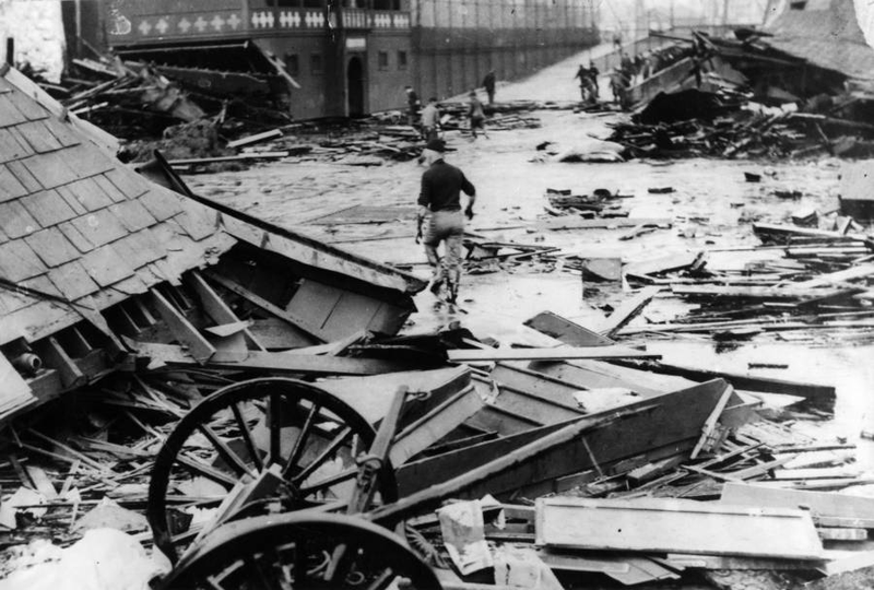 Illustration for article titled Hace exactamente 100 años ocurrió una catástrofe insólita: un diluvio mortal de melaza arrasó la ciudad de Boston